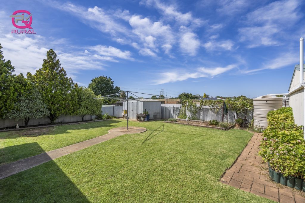 16 Lawson Road, Temora NSW 2666 - photo 21