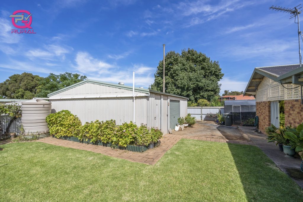 16 Lawson Road, Temora NSW 2666 - photo 22