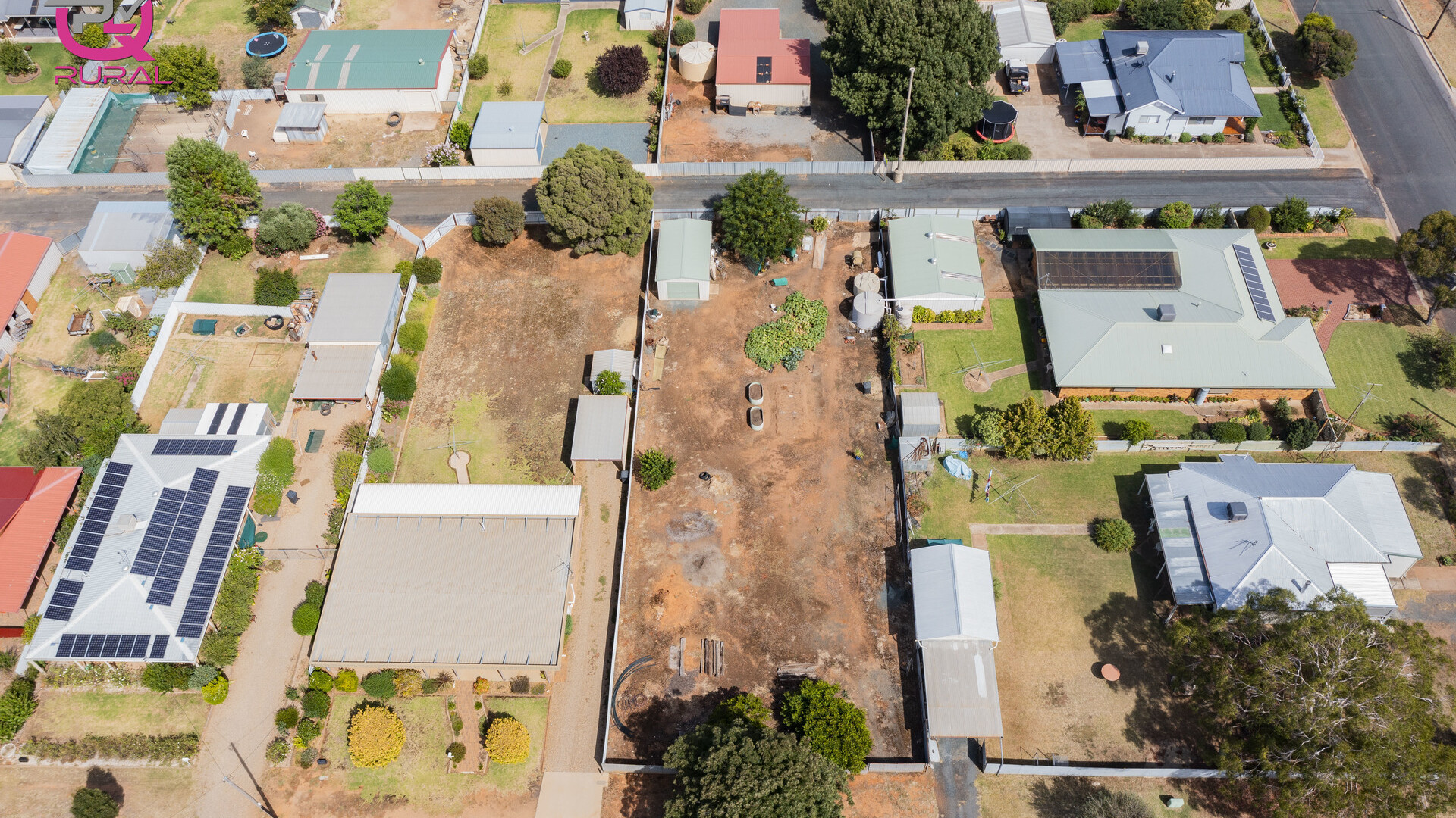 2 Sherwood Road, Temora NSW 2666 - photo 6