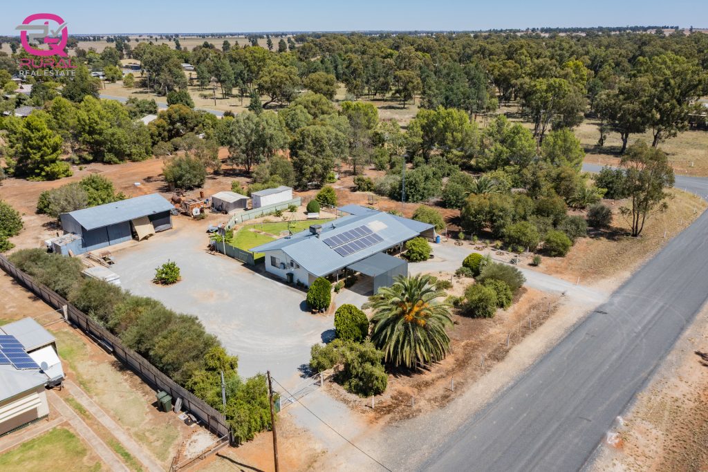7-10 Darling Street, Lockhart NSW 2656 - McGrath Riverina