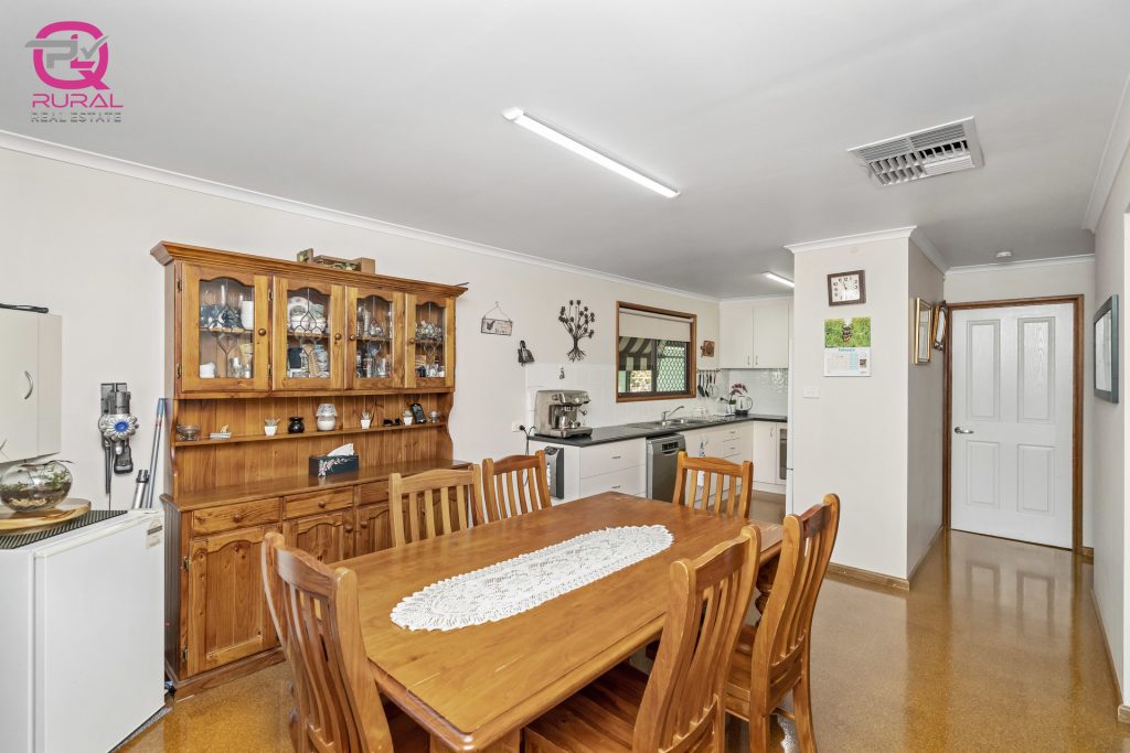 7-10 Darling Street, Lockhart NSW 2656 - photo 7