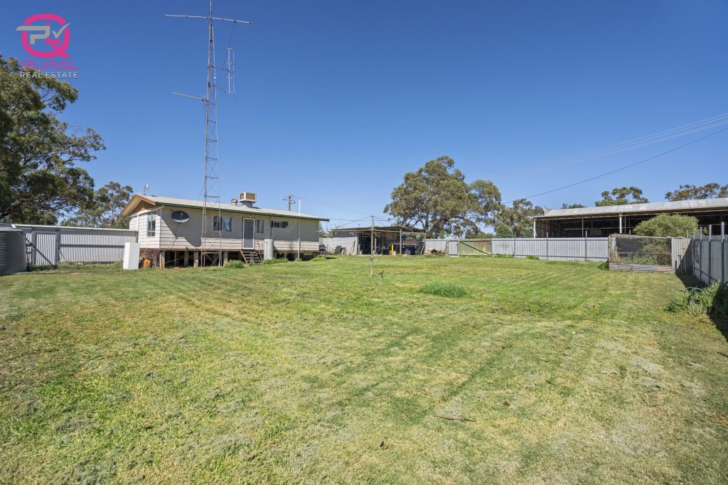 141 Wagga Road, Narrandera NSW 2700 - photo 13