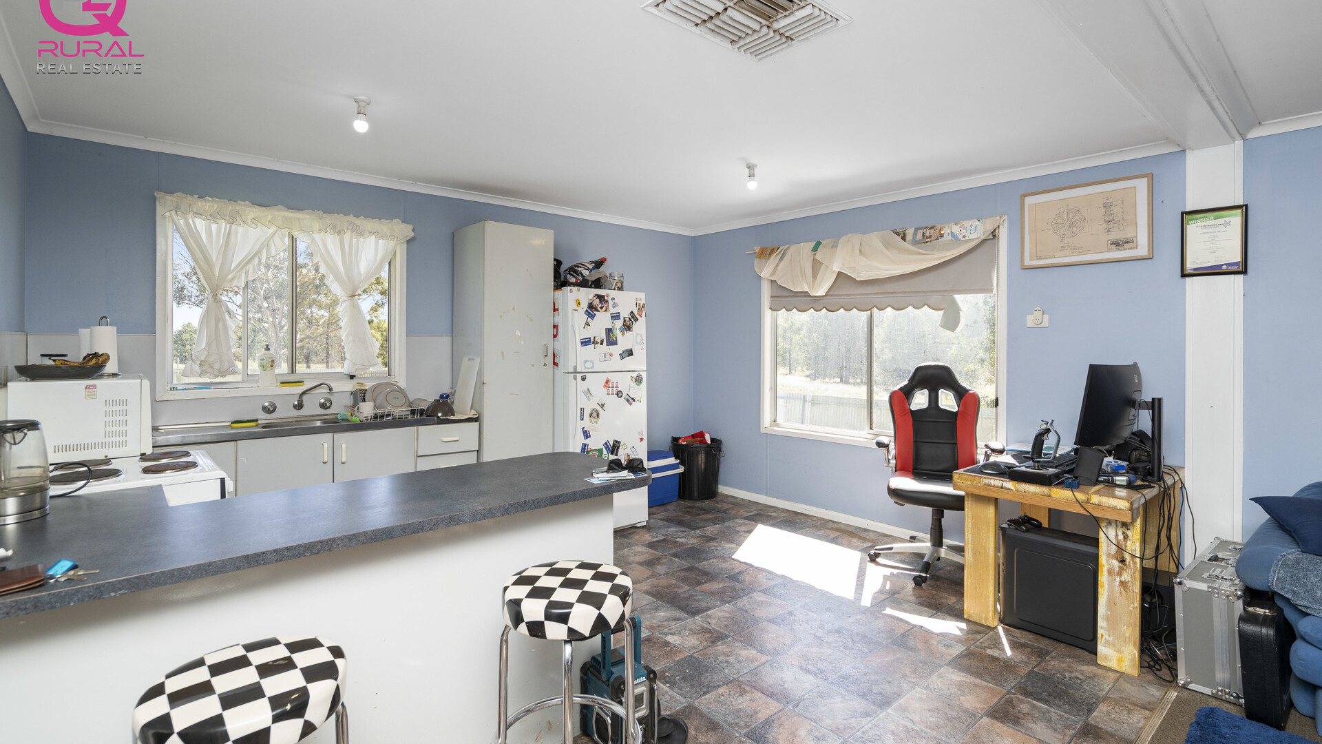 141 Wagga Road, Narrandera NSW 2700 - photo 4
