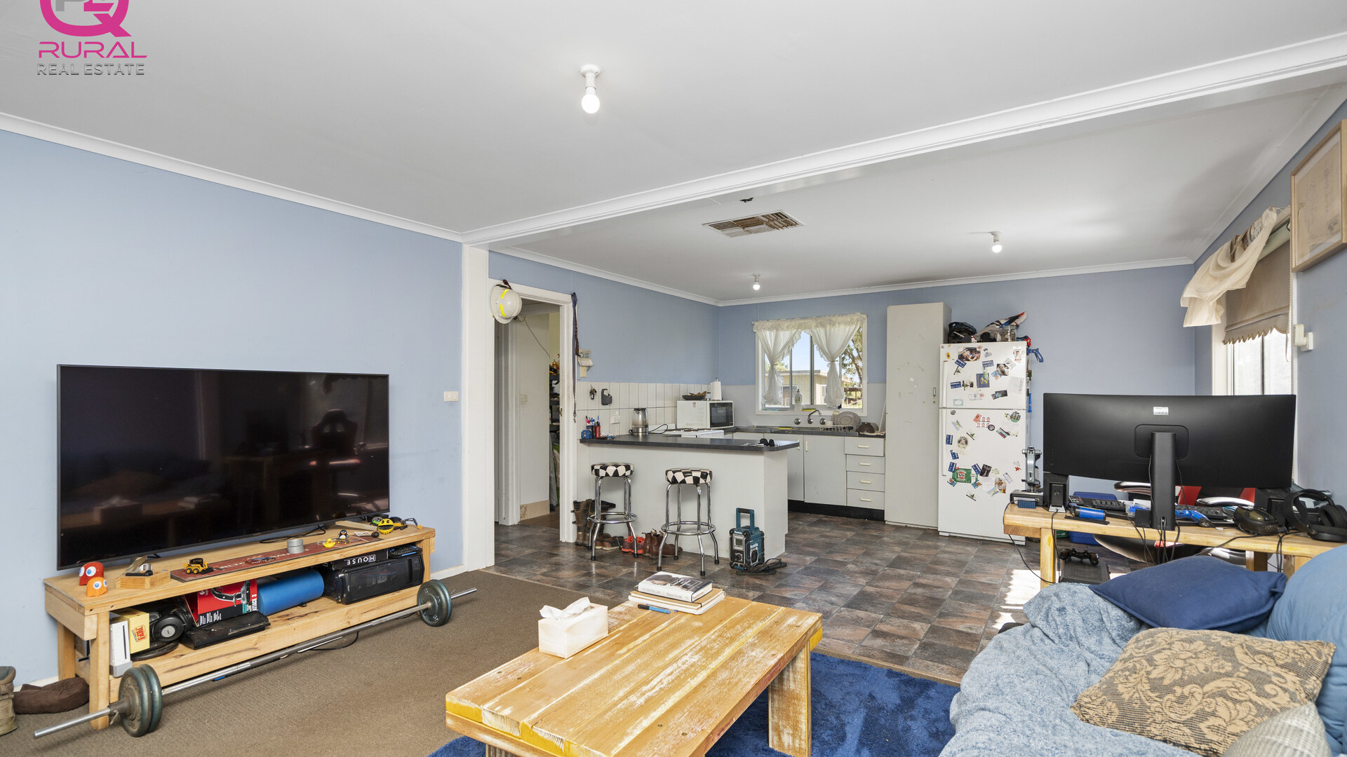 141 Wagga Road, Narrandera NSW 2700 - photo 5
