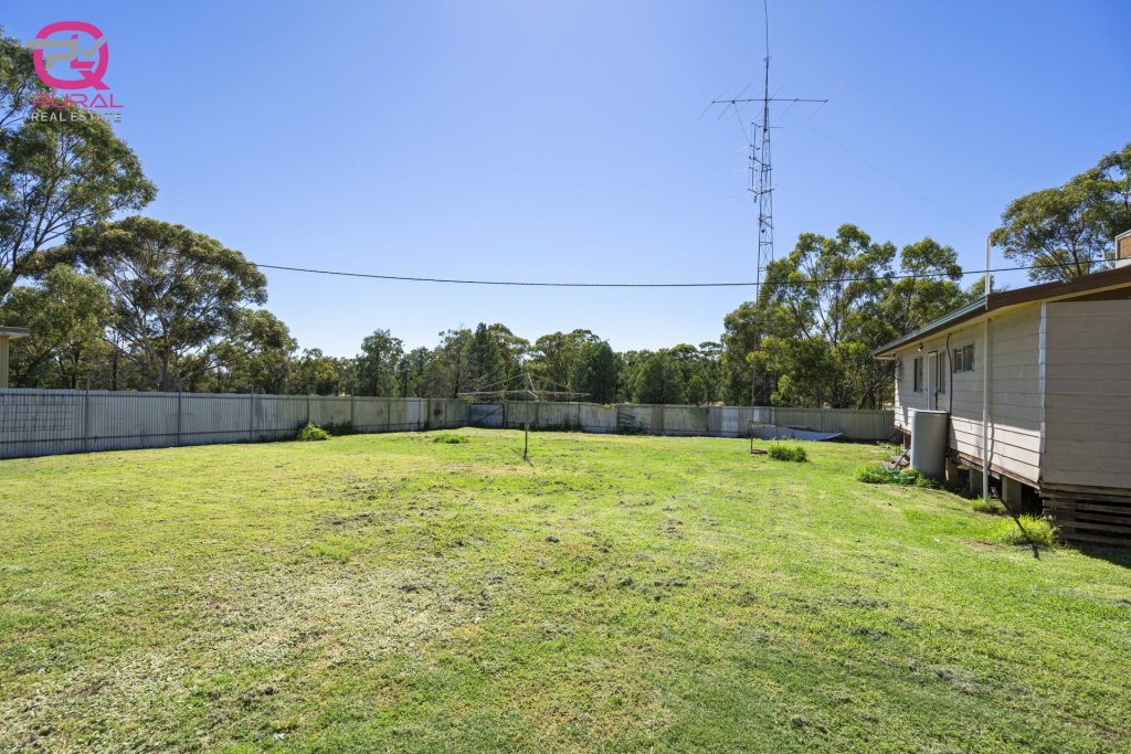 141 Wagga Road, Narrandera NSW 2700 - photo 10