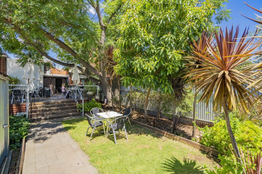 122 East Street, Narrandera NSW 2700 - photo 15