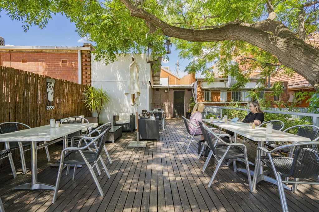 122 East Street, Narrandera NSW 2700 - photo 16