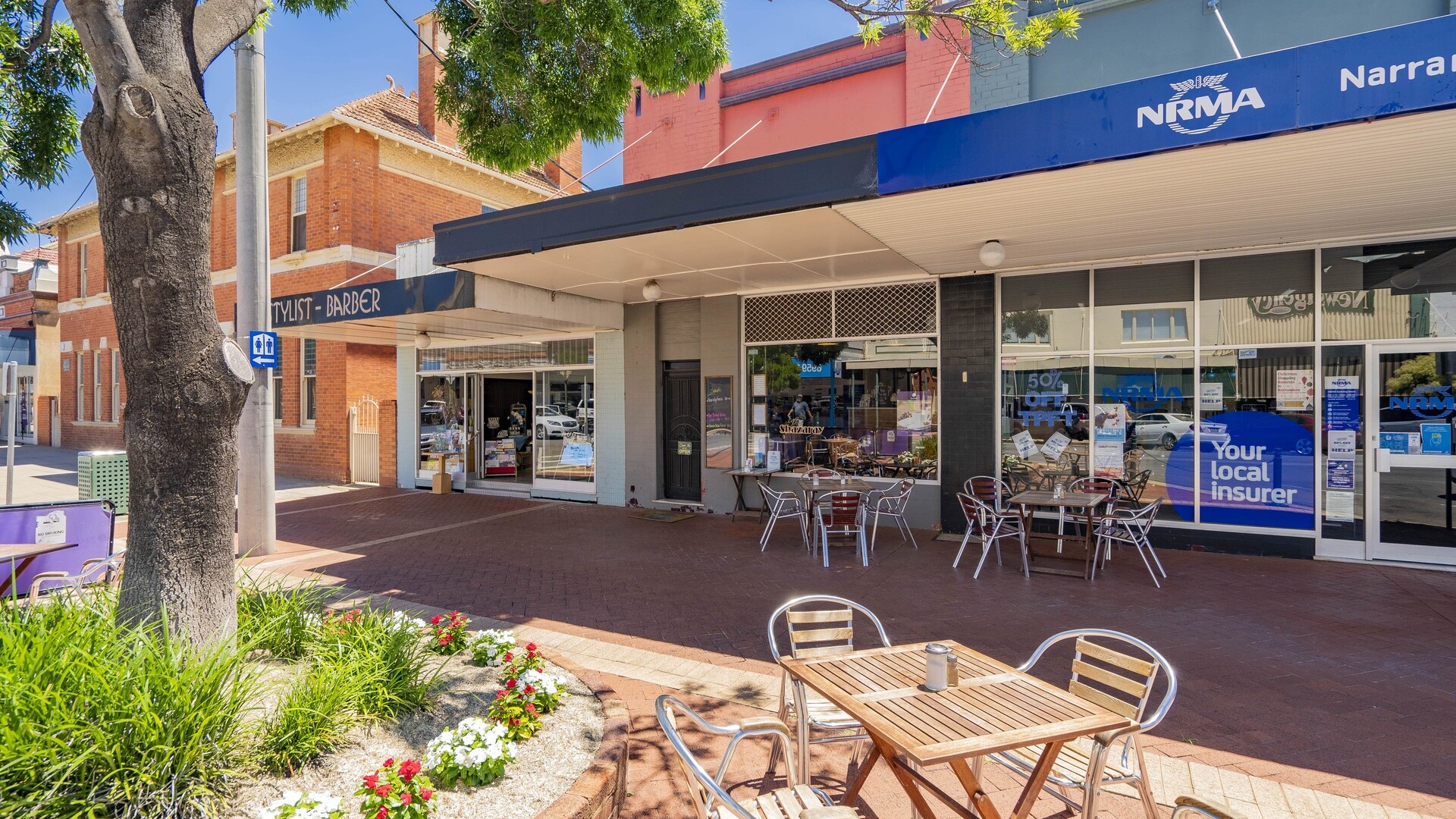 122 East Street, Narrandera NSW 2700 - photo 3
