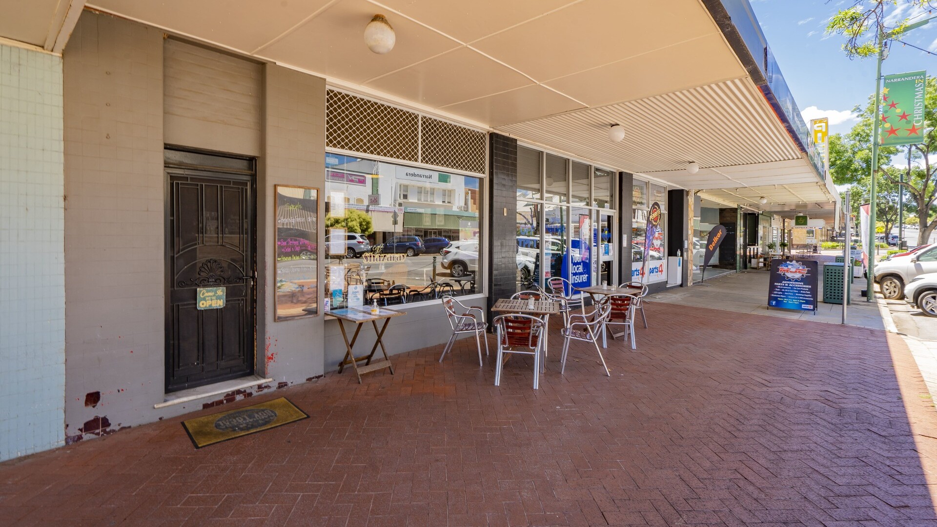 122 East Street, Narrandera NSW 2700 - photo 5
