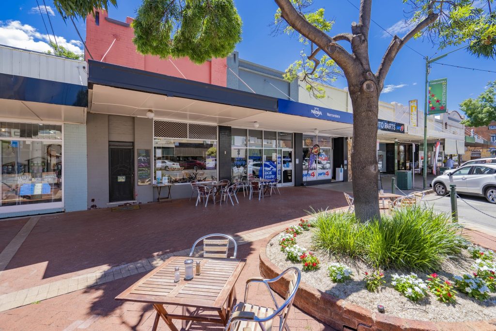 122 East Street, Narrandera NSW 2700 - photo 7