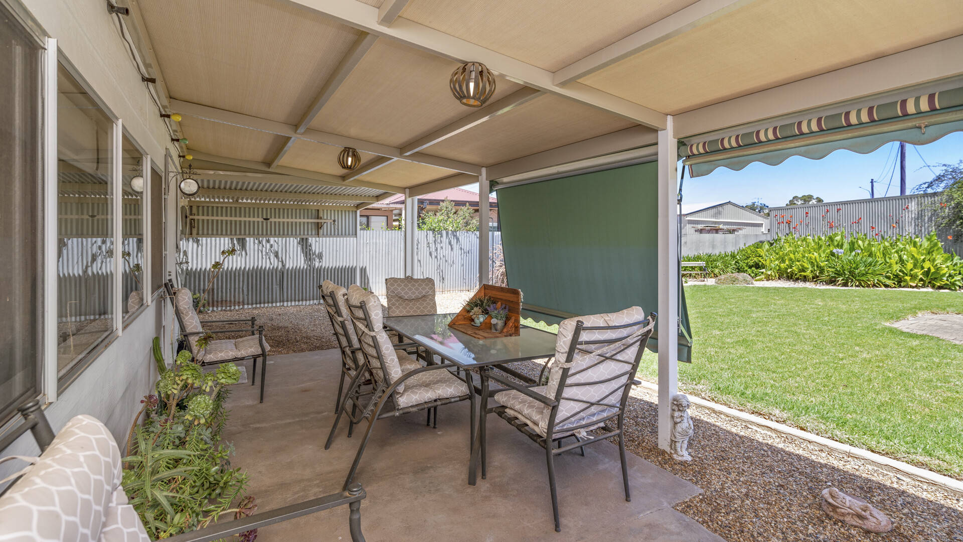 184 De Boos Street, Temora NSW 2666 - photo 16