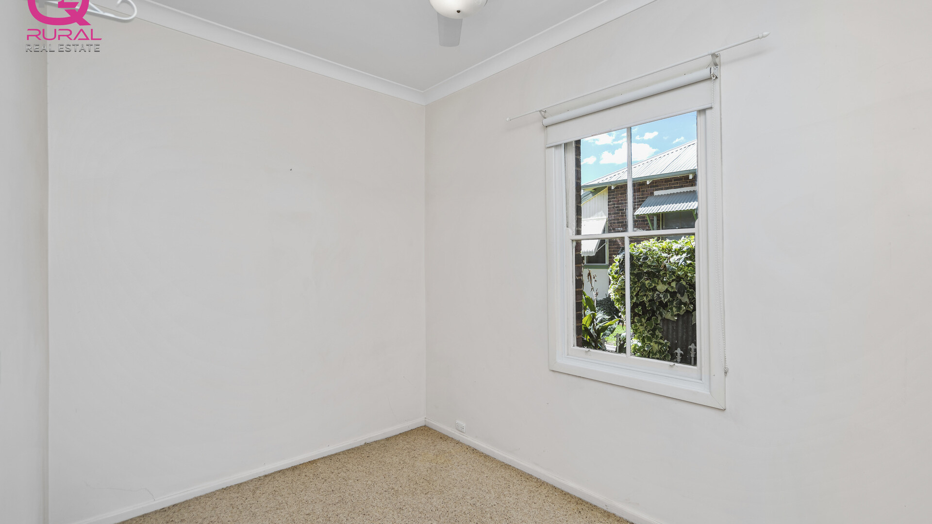 1 View Street, Temora NSW 2666 - photo 13