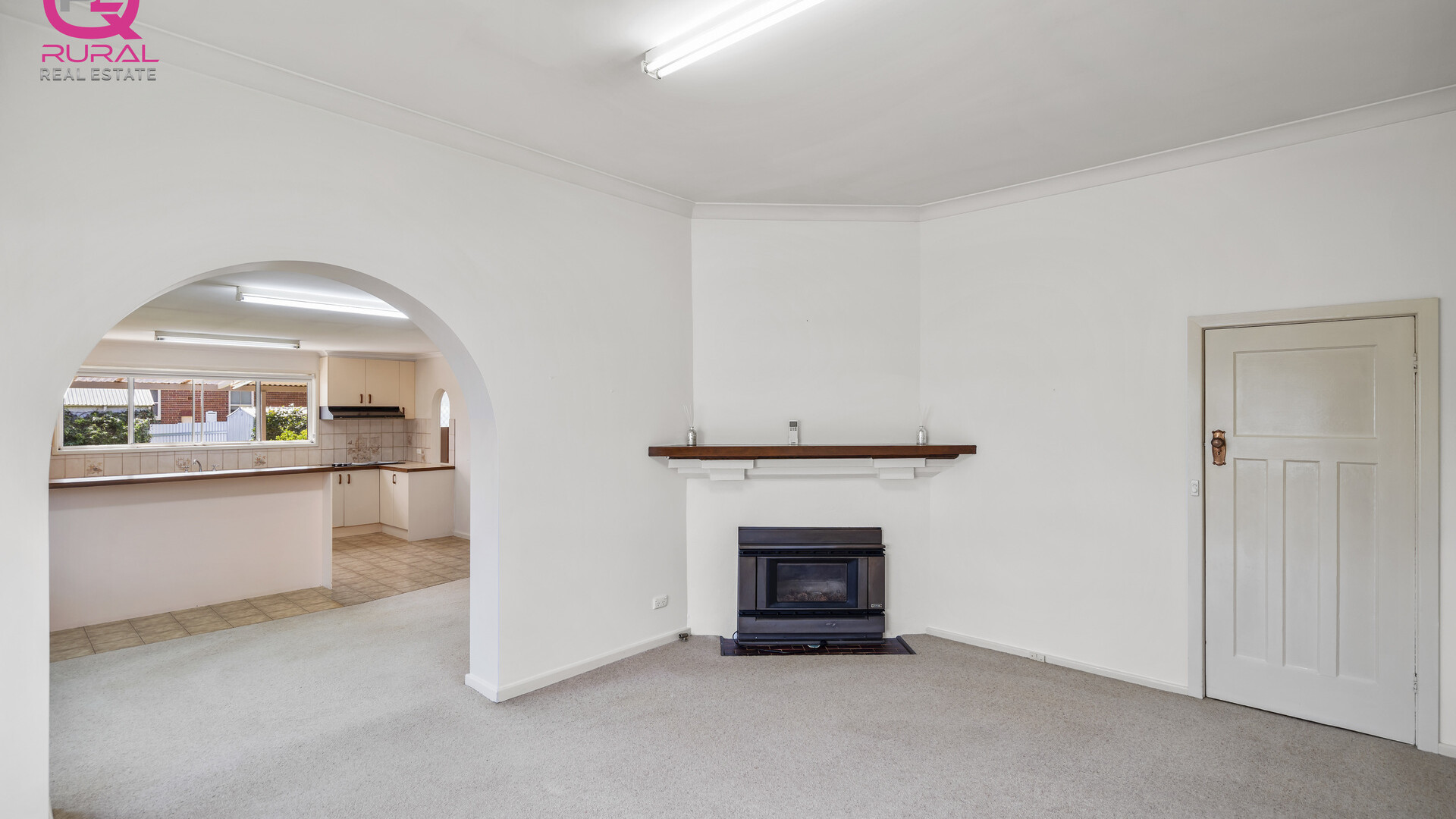 1 View Street, Temora NSW 2666 - photo 17