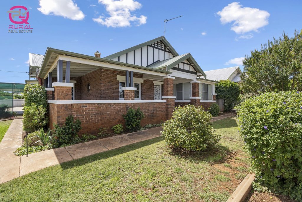 1 View Street, Temora NSW 2666 - photo 4
