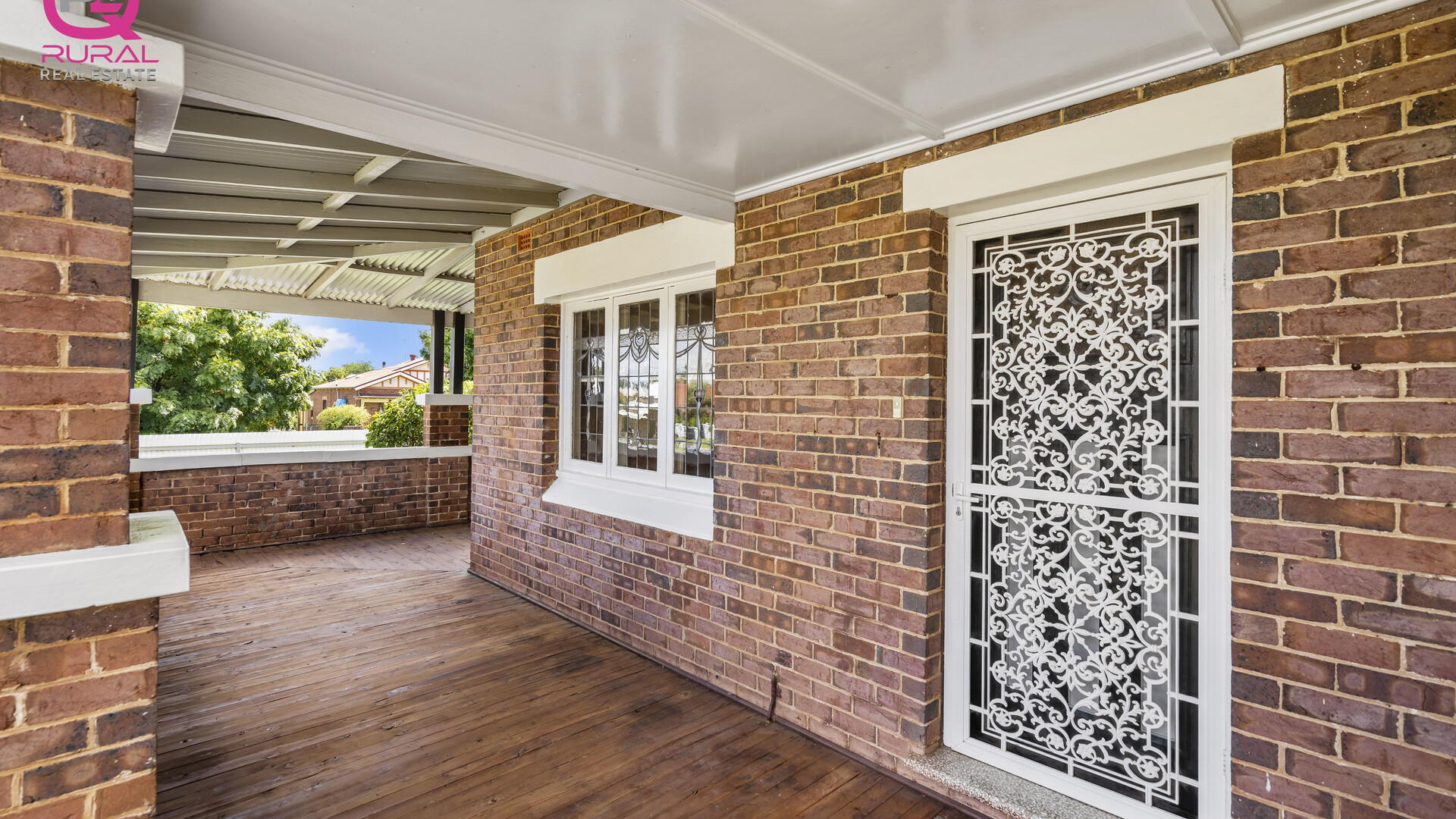 1 View Street, Temora NSW 2666 - photo 10
