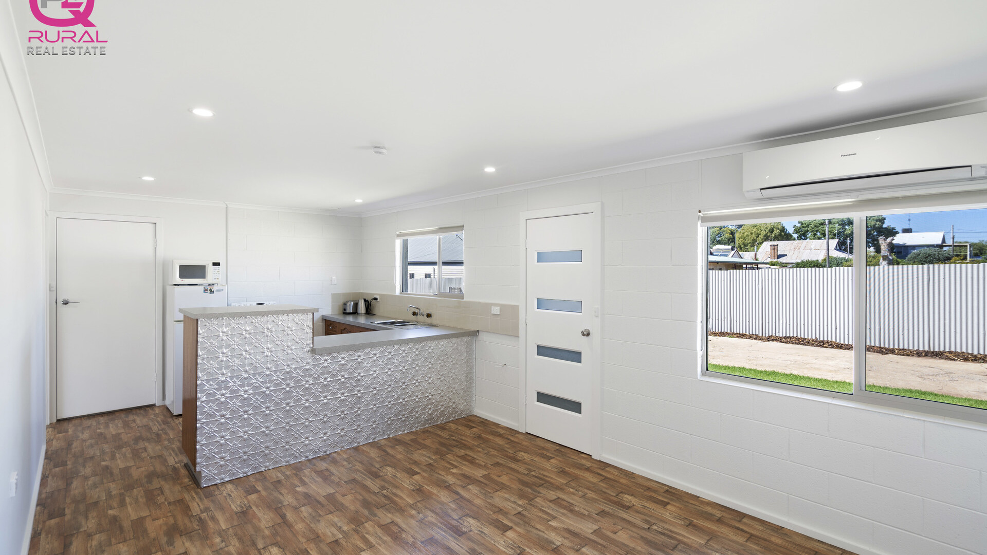 85 Palm Avenue, Leeton NSW 2705 - photo 13