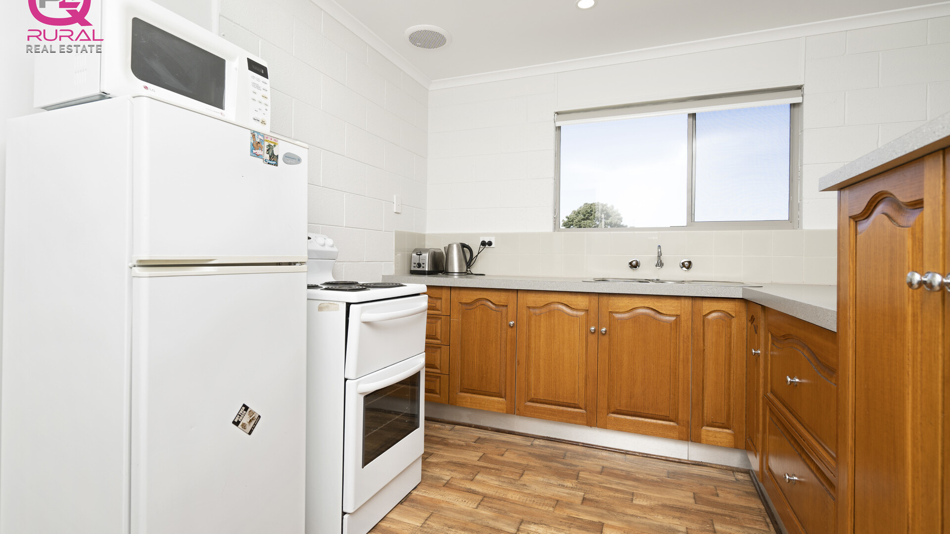 85 Palm Avenue, Leeton NSW 2705 - photo 14