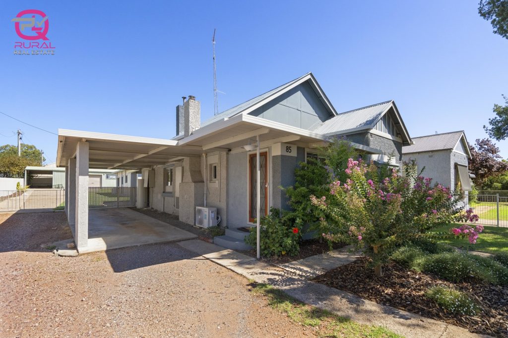 85 Palm Avenue, Leeton NSW 2705 - photo 3