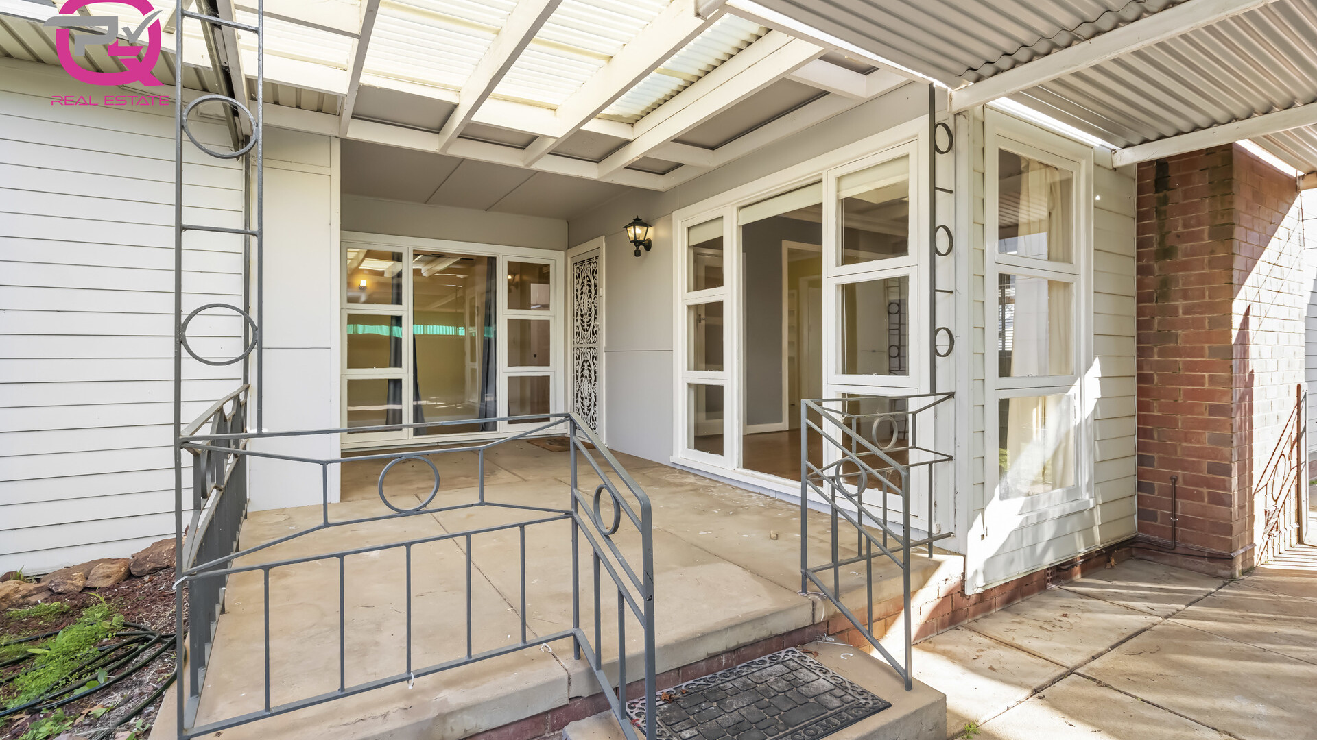 22 May Street, Narrandera NSW 2700 - photo 3