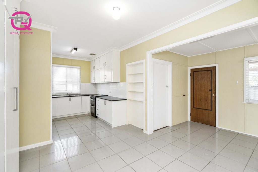 22 May Street, Narrandera NSW 2700 - photo 8