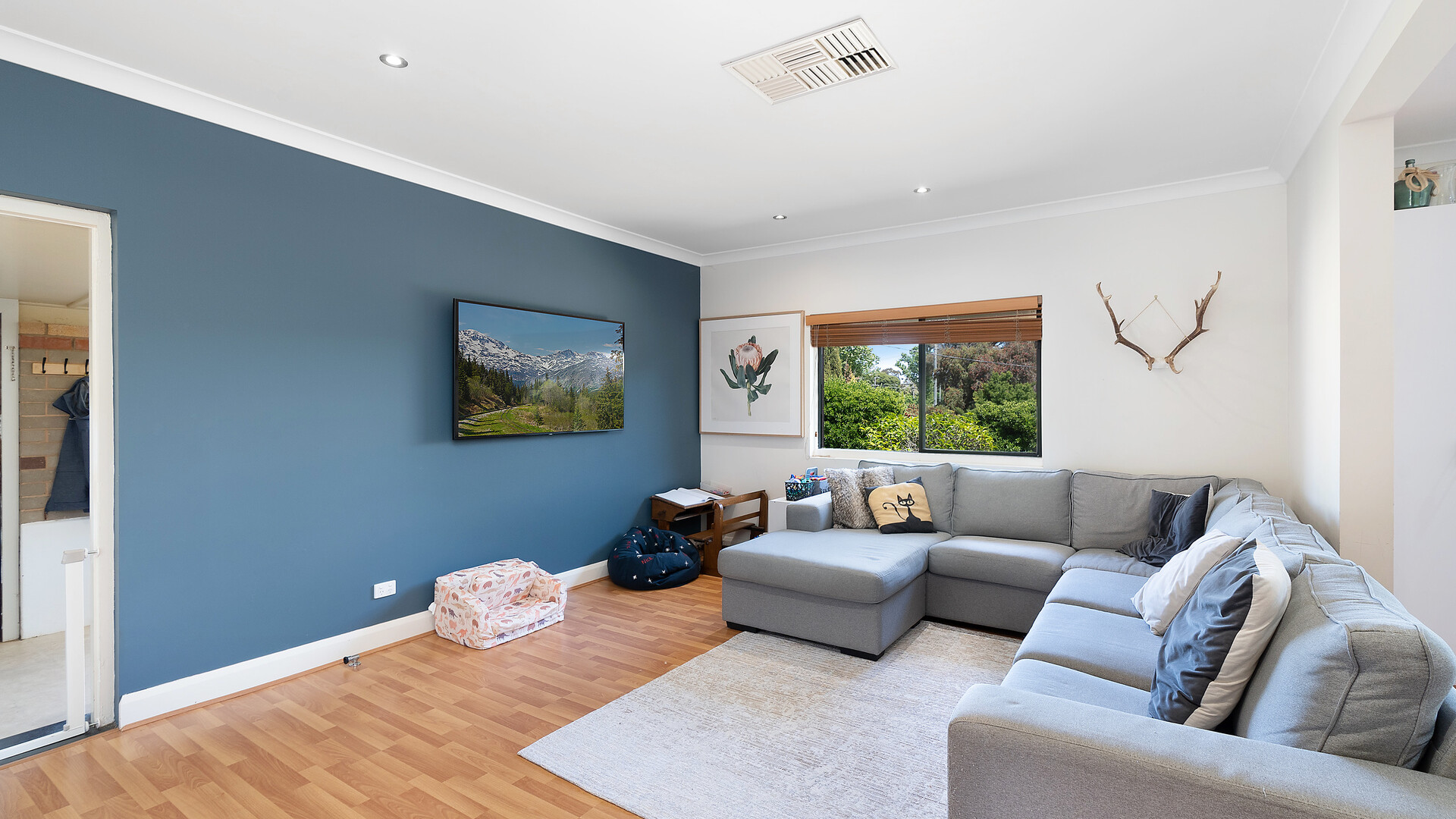 15 Larmer Street, Narrandera NSW 2700 - photo 4