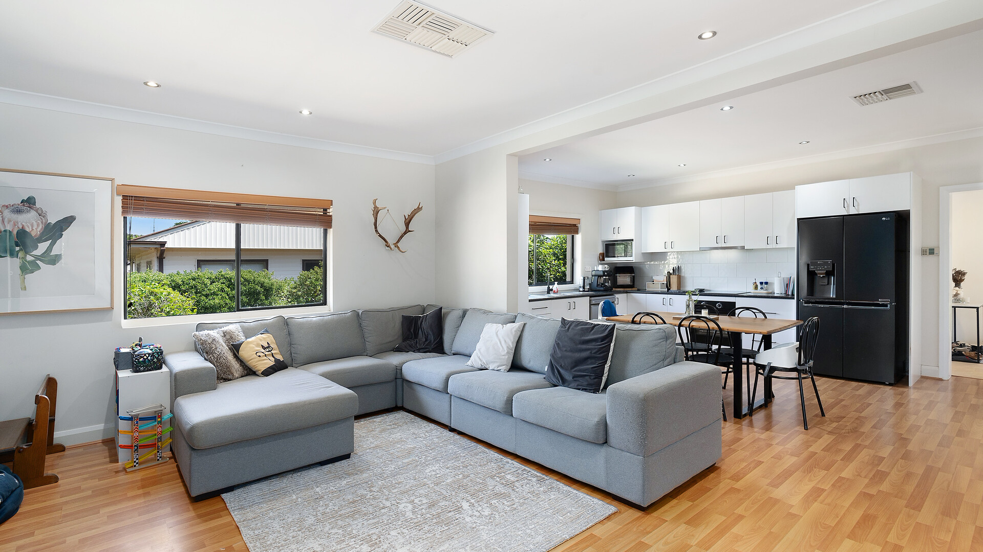 15 Larmer Street, Narrandera NSW 2700 - photo 5