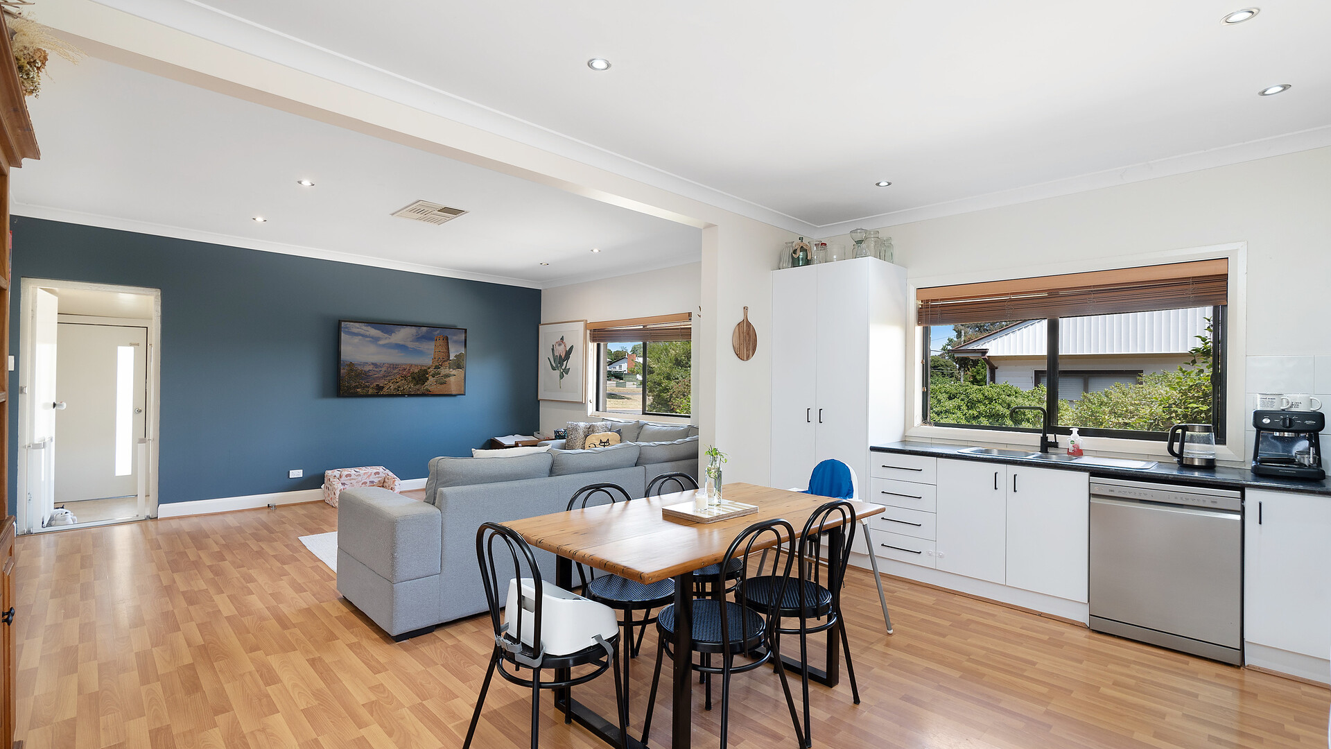 15 Larmer Street, Narrandera NSW 2700 - photo 7