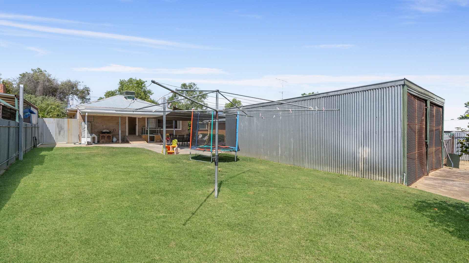 15 Larmer Street, Narrandera NSW 2700 - photo 9