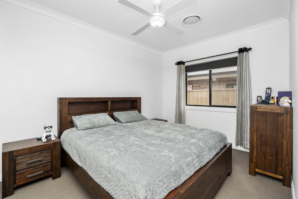 9 Isabella Place, Leeton NSW 2705 - photo 10