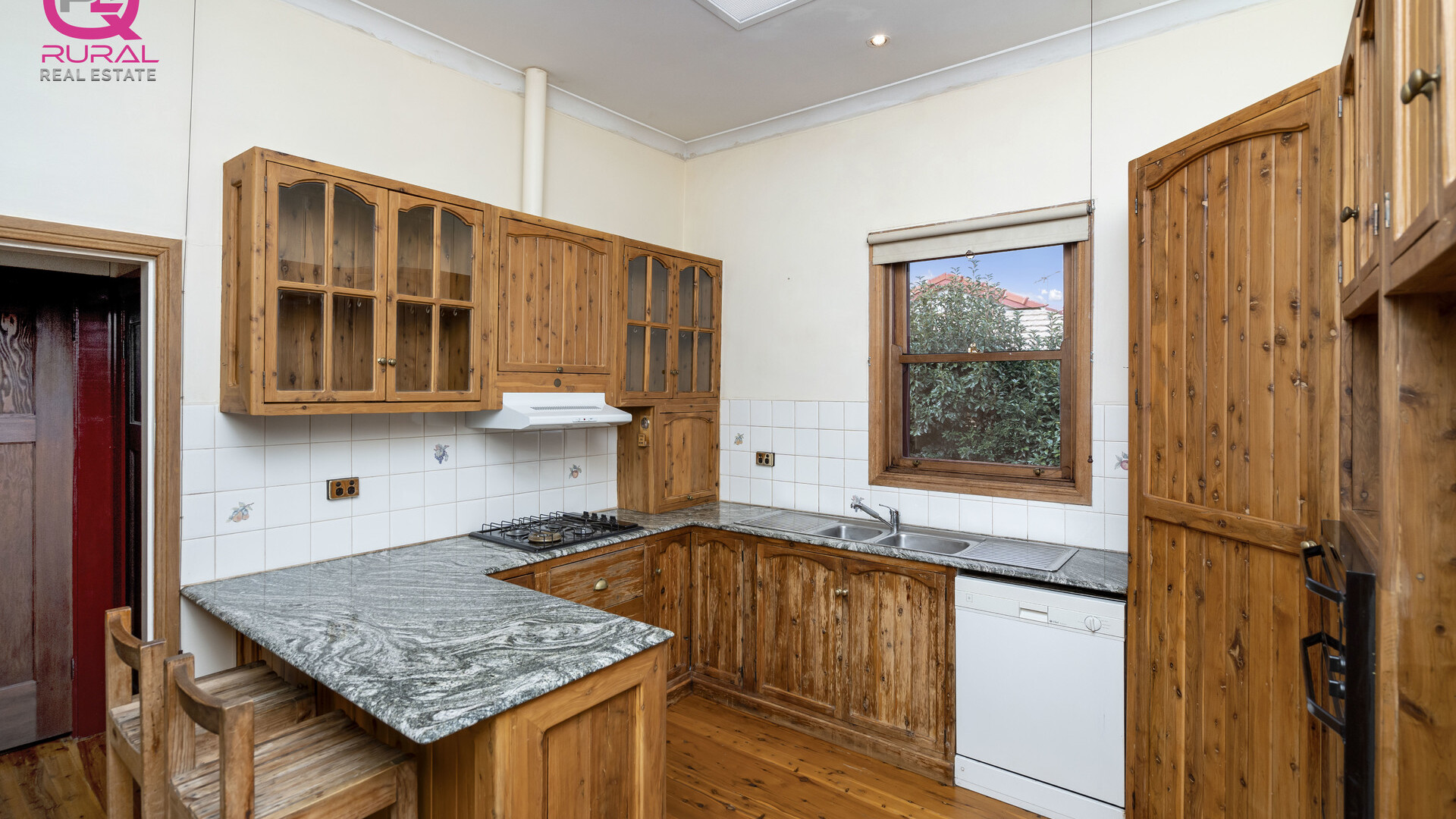 146 Gardner Street, Temora NSW 2666 - photo 3