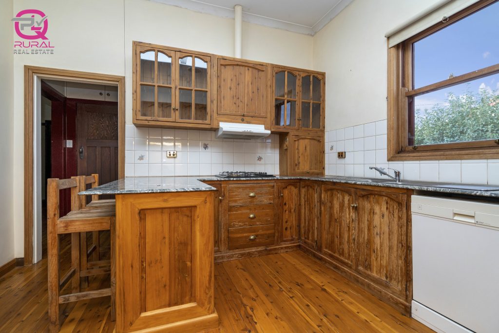 146 Gardner Street, Temora NSW 2666 - photo 4