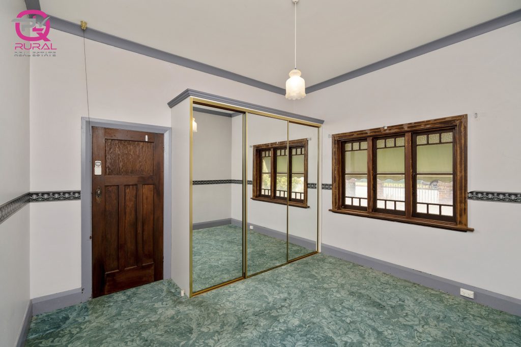 146 Gardner Street, Temora NSW 2666 - photo 9