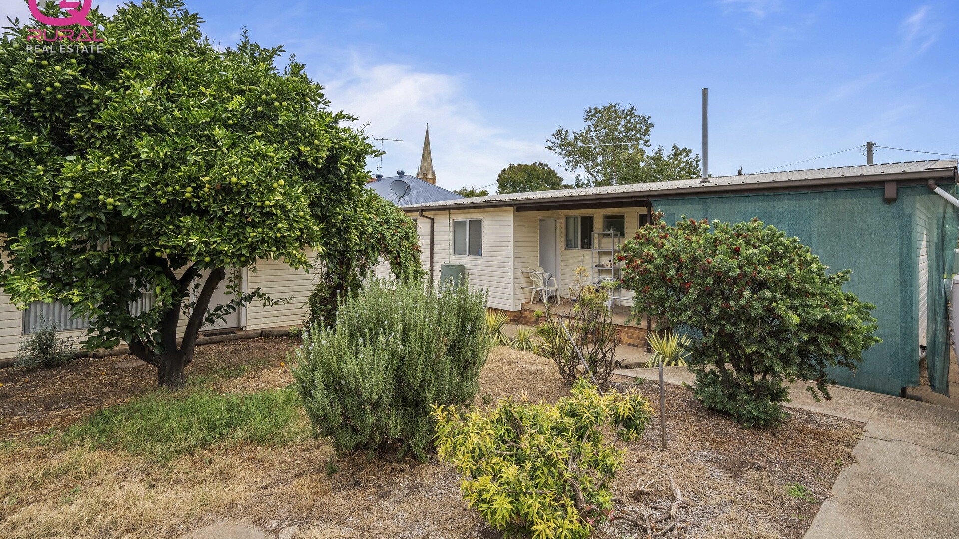 15 Cadell Street, Narrandera NSW 2700 - photo 12