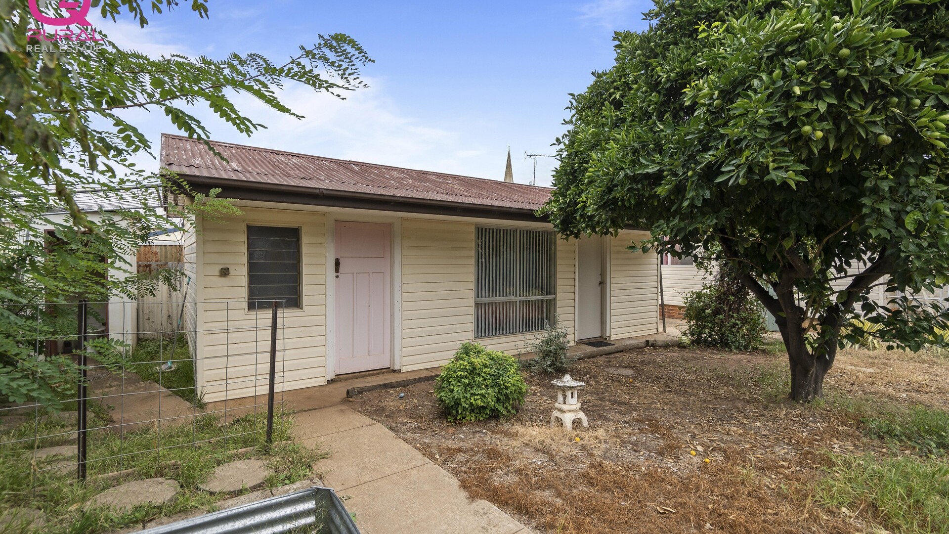 15 Cadell Street, Narrandera NSW 2700 - photo 13