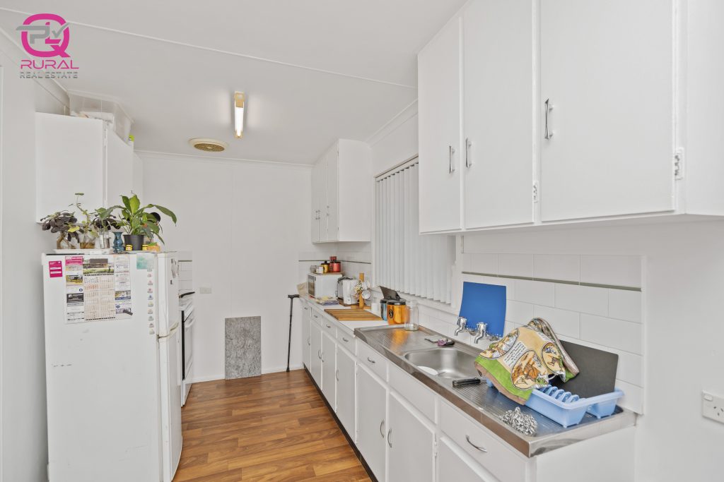 15 Cadell Street, Narrandera NSW 2700 - photo 5