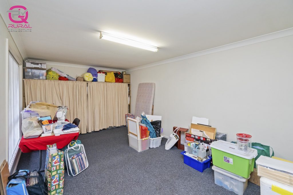 15 Cadell Street, Narrandera NSW 2700 - photo 8