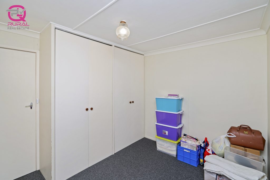 15 Cadell Street, Narrandera NSW 2700 - photo 9