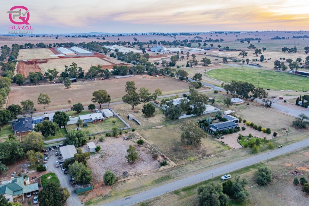 37 Webb Street, Marrar NSW 2652 - photo 11