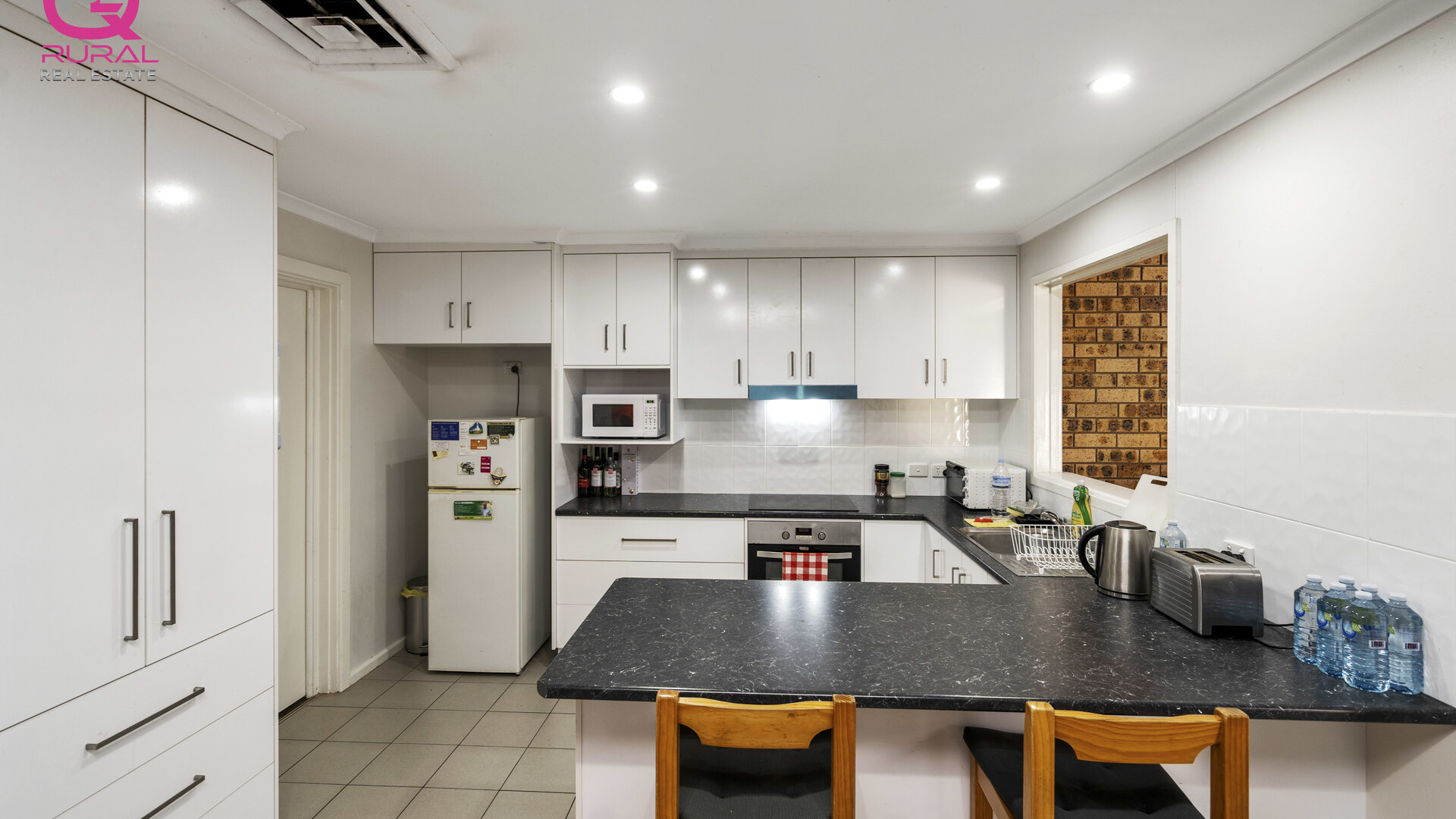 45A Deutcher Street, Temora NSW 2666 - photo 11