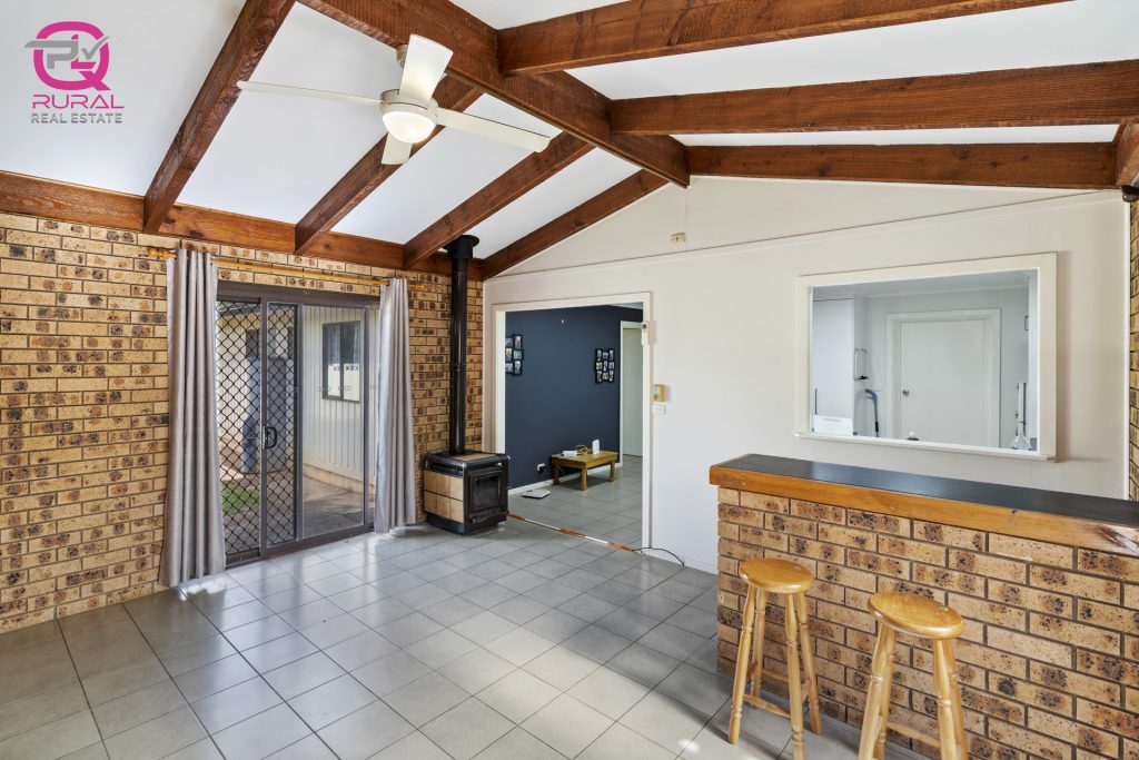 45A Deutcher Street, Temora NSW 2666 - photo 14