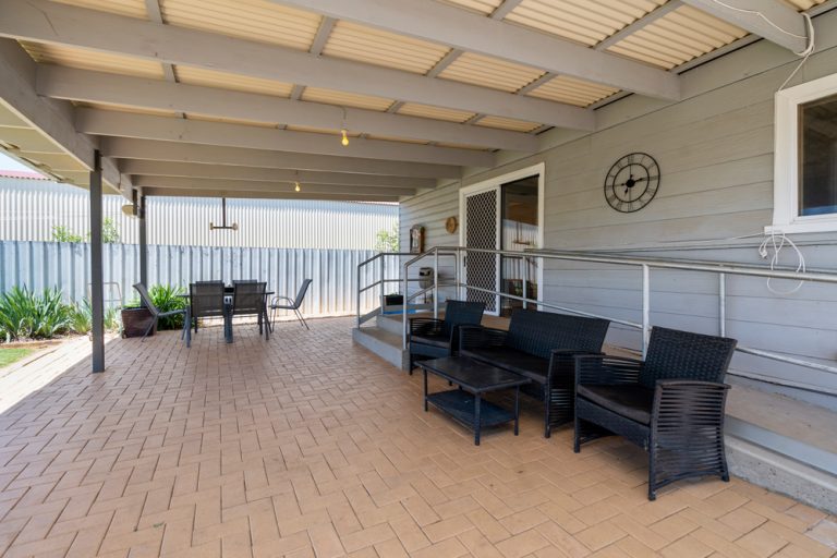 131B Crowley Street, Temora NSW 2666 - photo 12