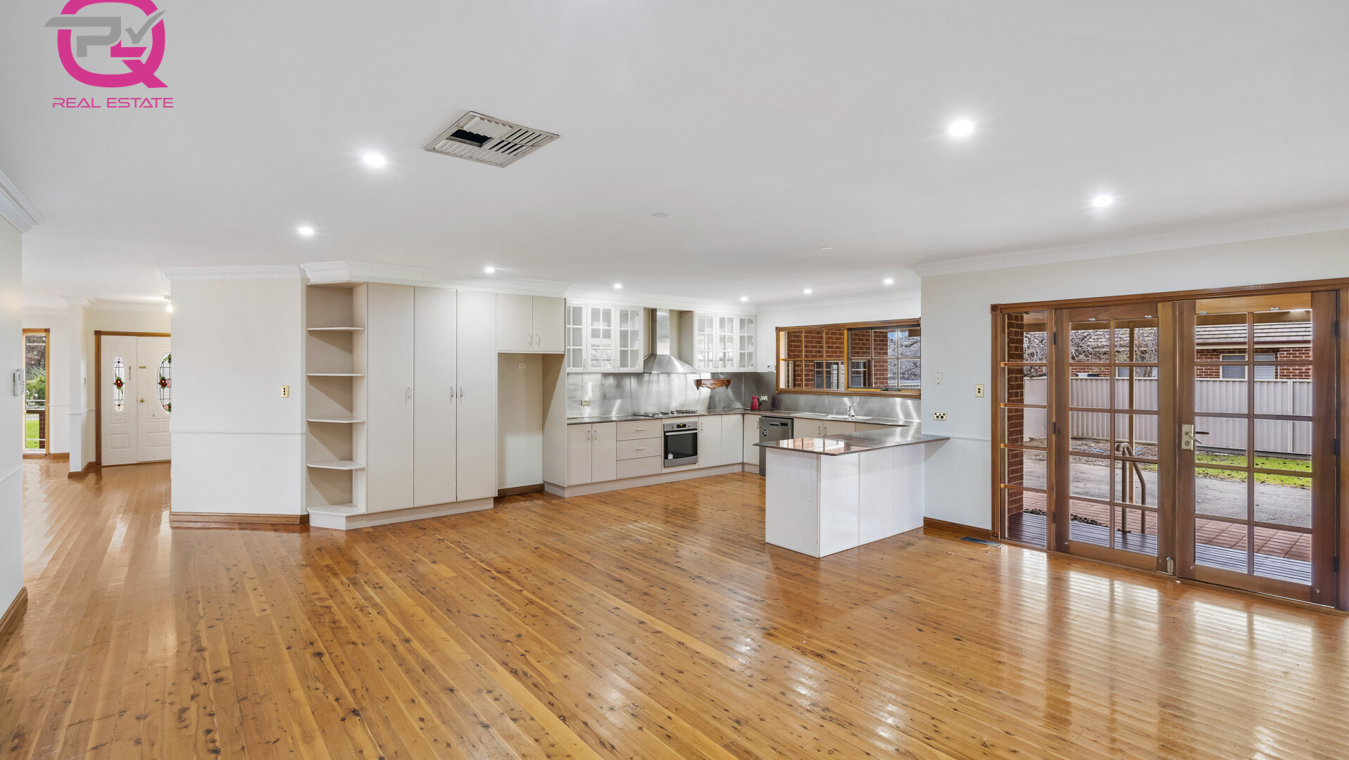 9a Guild Place, Leeton NSW 2705 - photo 6
