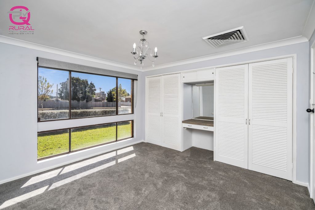 161 Twynam Street, Temora NSW 2666 - photo 11