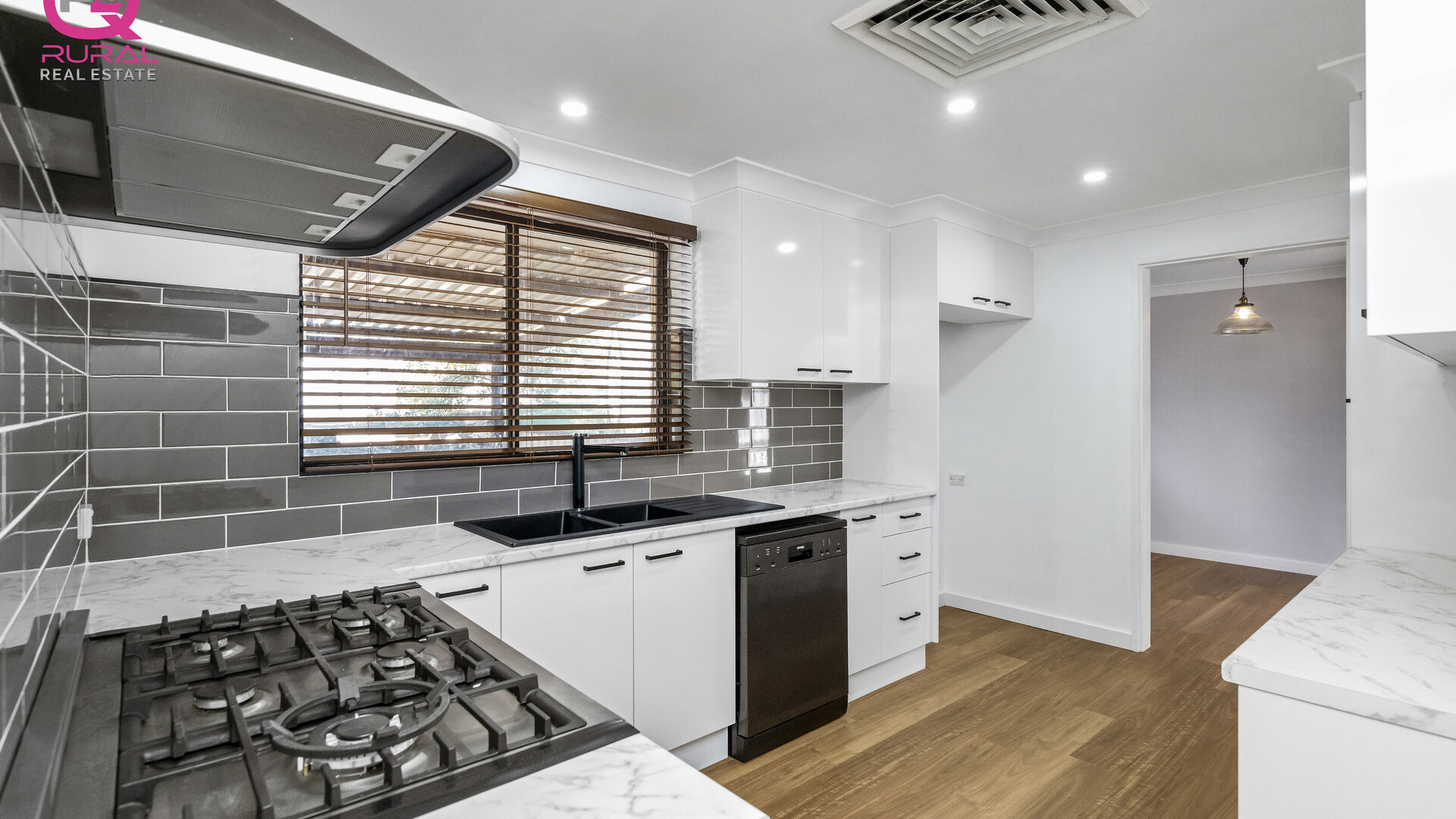 161 Twynam Street, Temora NSW 2666 - photo 5