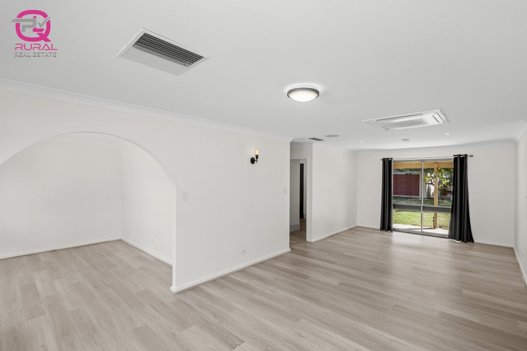 10 Roma Avenue, Leeton NSW 2705 - photo 15