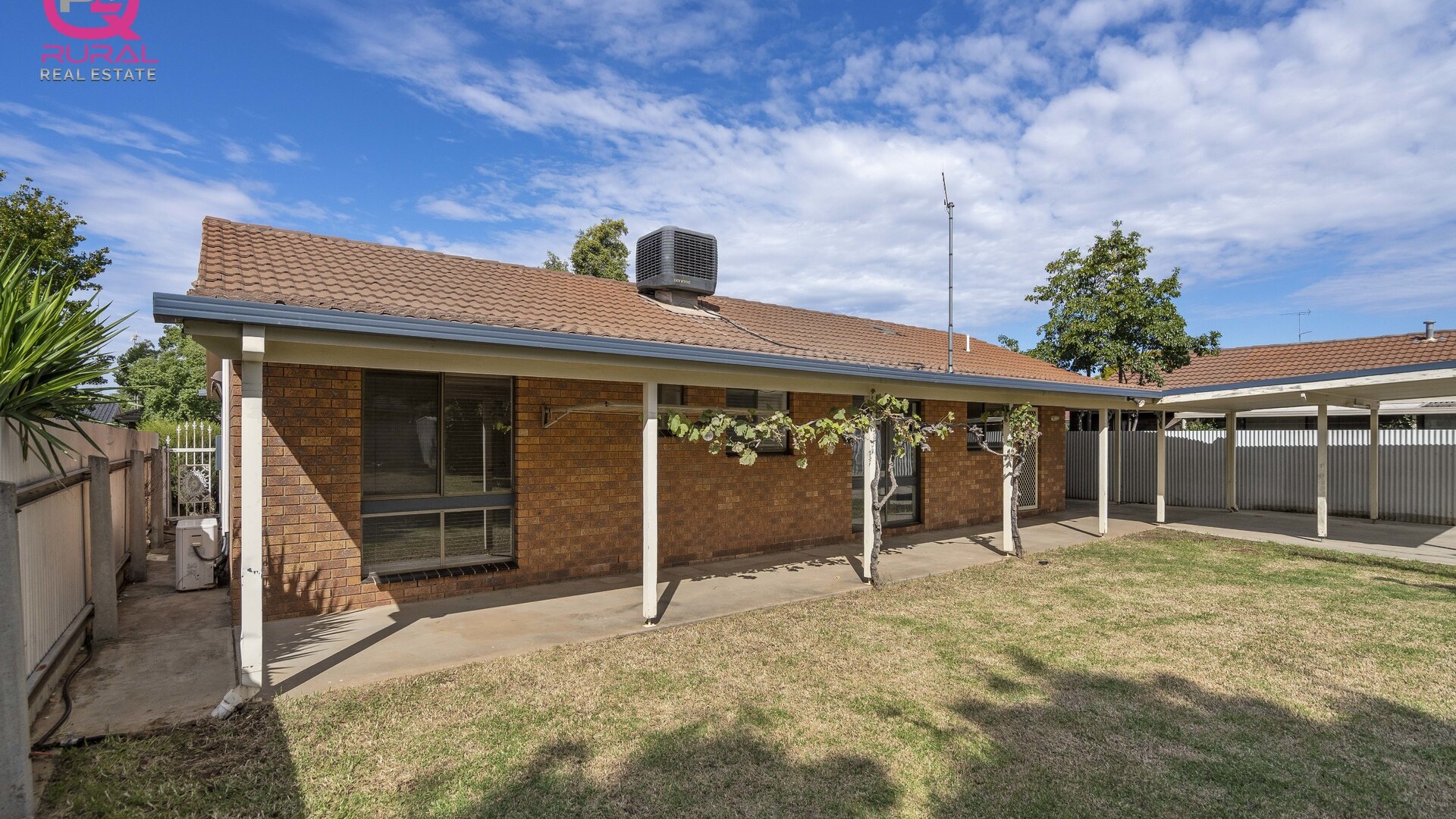 10 Roma Avenue, Leeton NSW 2705 - photo 16