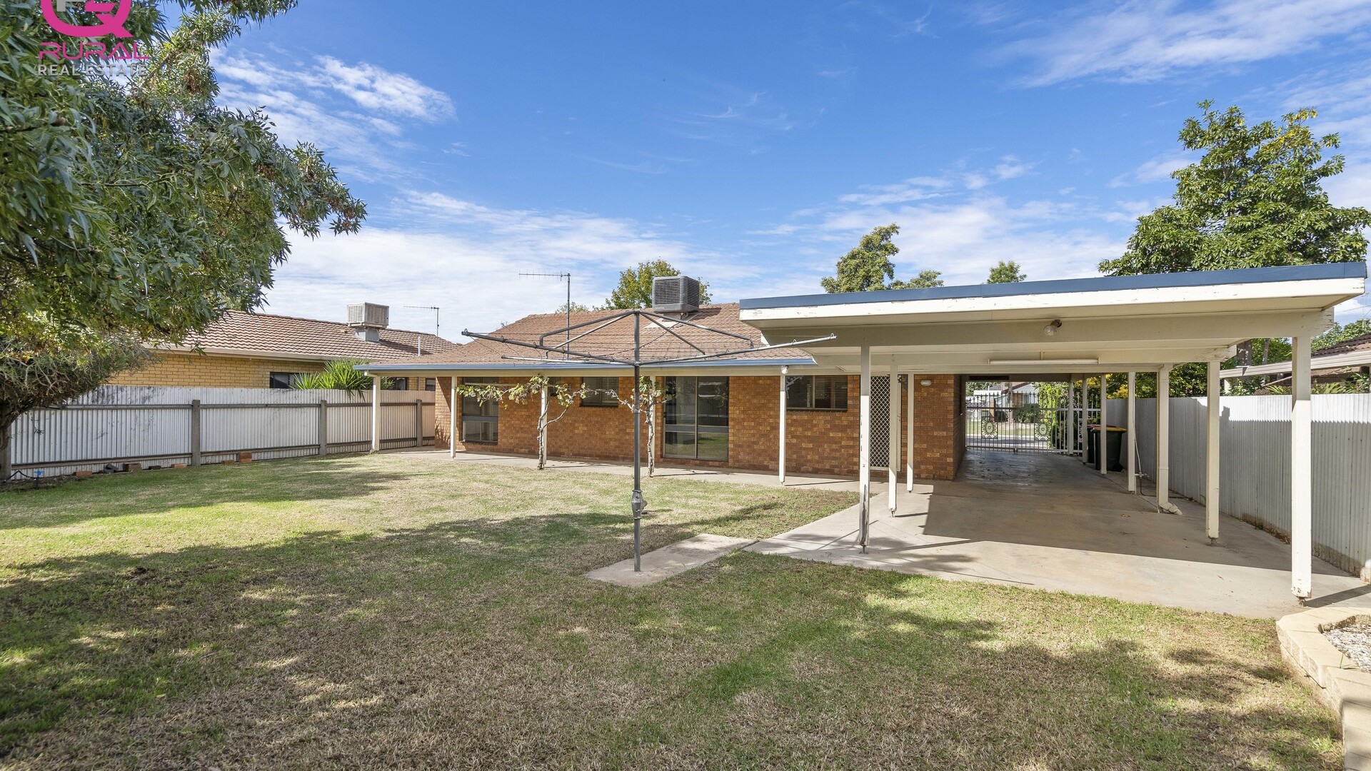 10 Roma Avenue, Leeton NSW 2705 - photo 19
