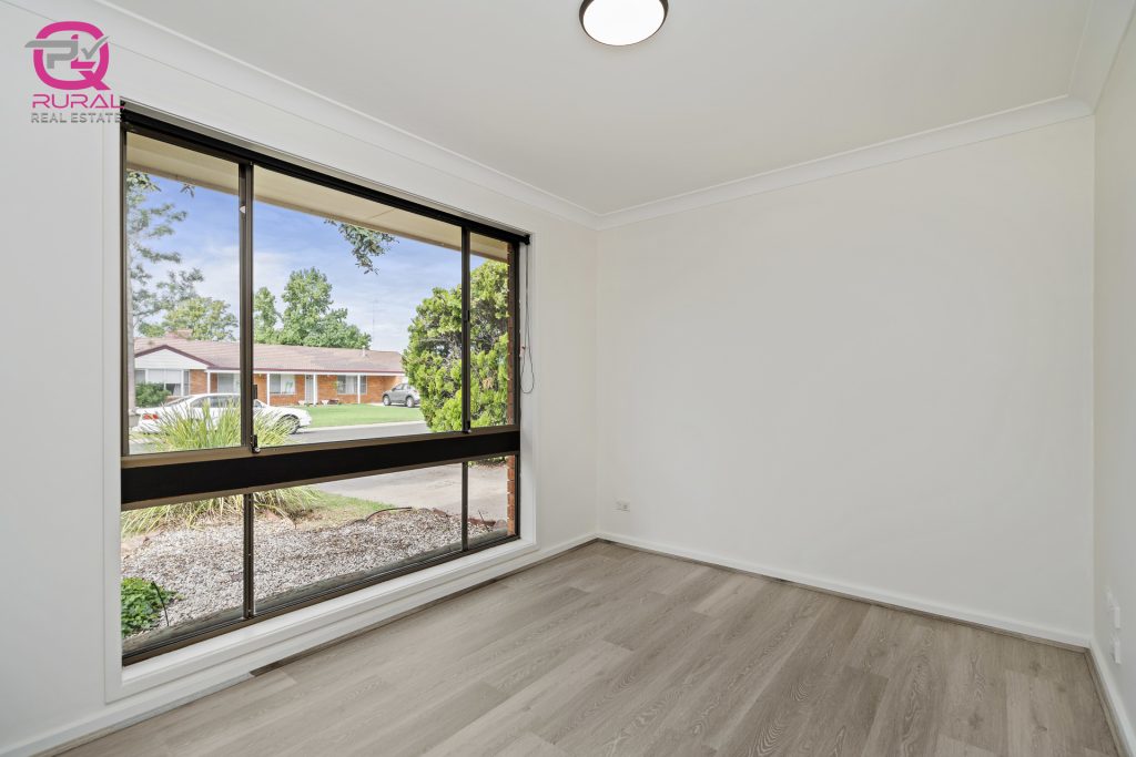10 Roma Avenue, Leeton NSW 2705 - photo 7