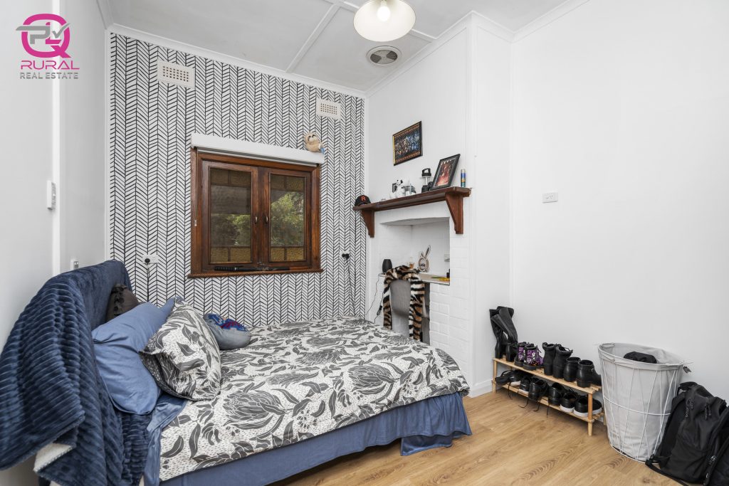 33 Audley Street, Narrandera NSW 2700 - photo 11