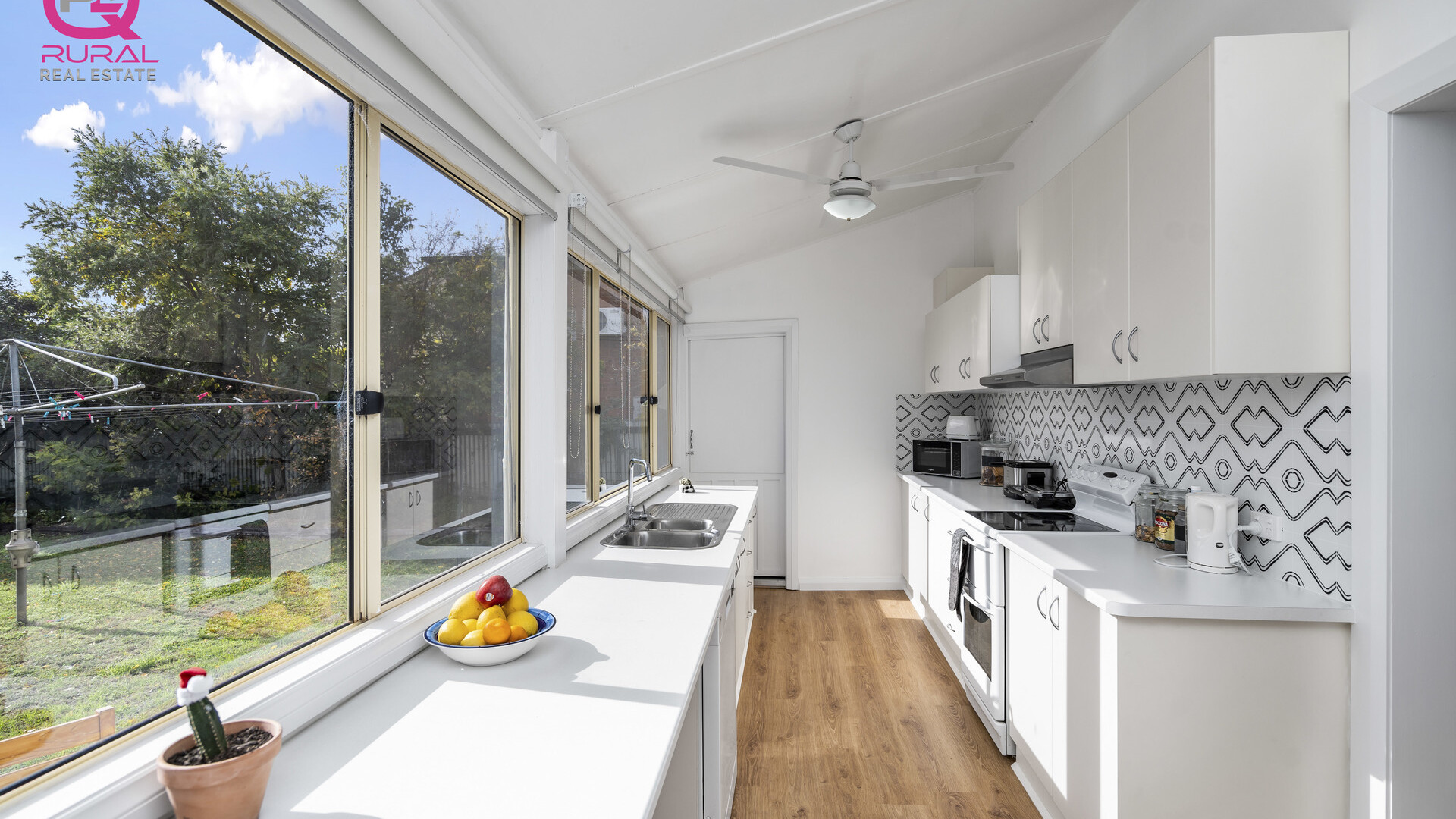 33 Audley Street, Narrandera NSW 2700 - photo 3